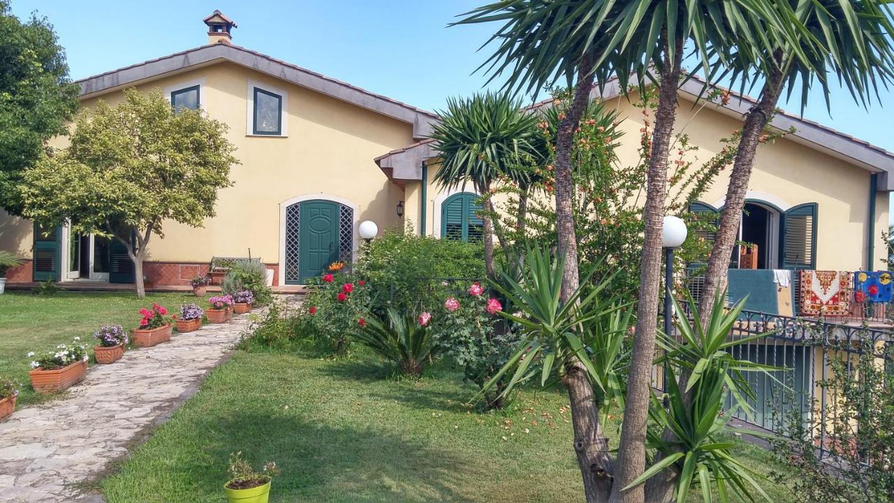 La Casa Del Melograno Bed and Breakfast Santa Venerina Buitenkant foto