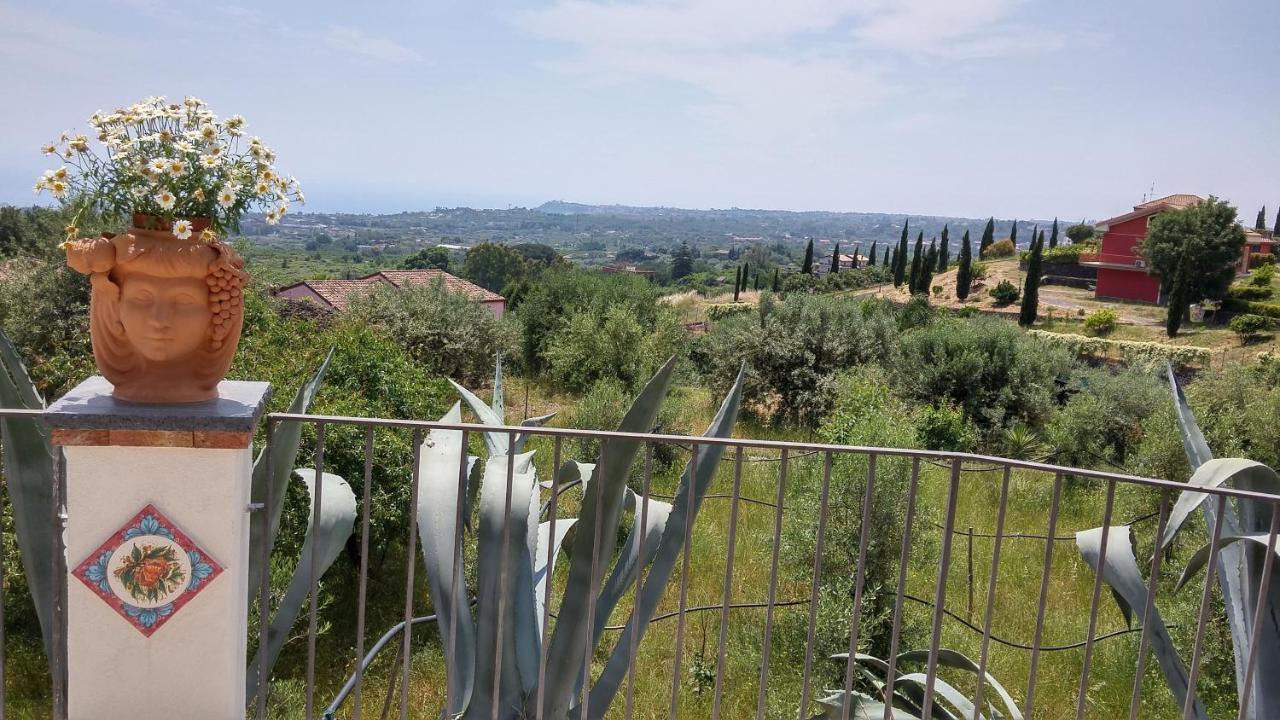 La Casa Del Melograno Bed and Breakfast Santa Venerina Buitenkant foto