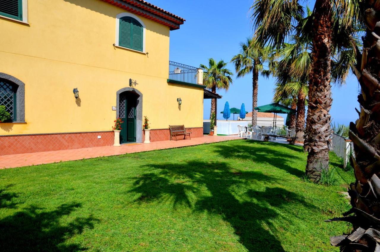 La Casa Del Melograno Bed and Breakfast Santa Venerina Buitenkant foto
