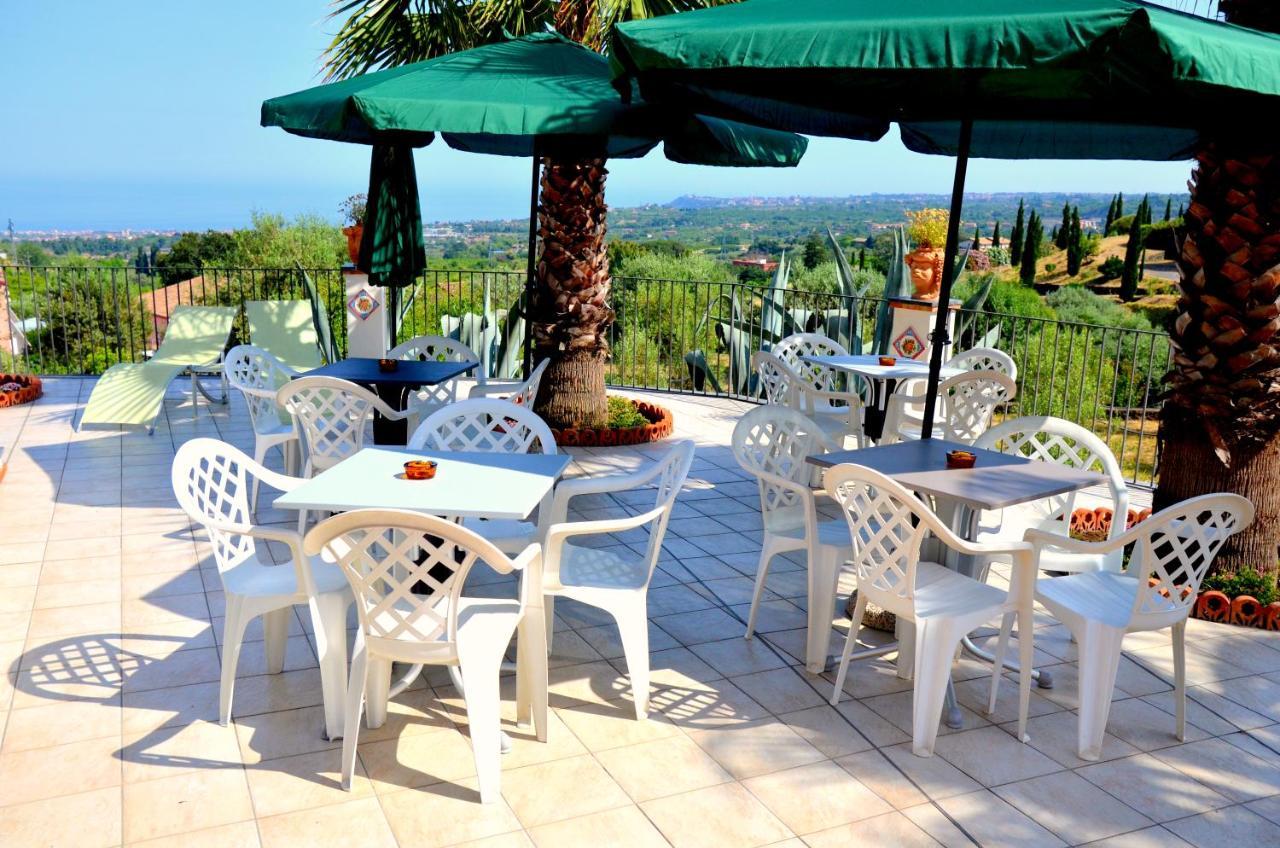 La Casa Del Melograno Bed and Breakfast Santa Venerina Buitenkant foto